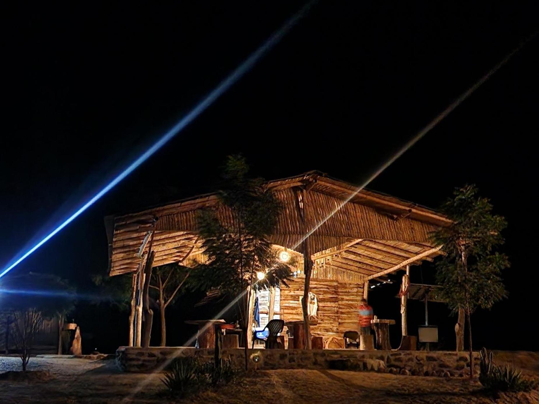 Mana Star Lounge Hotel Villavieja Dış mekan fotoğraf